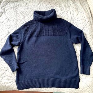Women’s L LL Bean Cotton Blend Navy Turtleneck Sweater